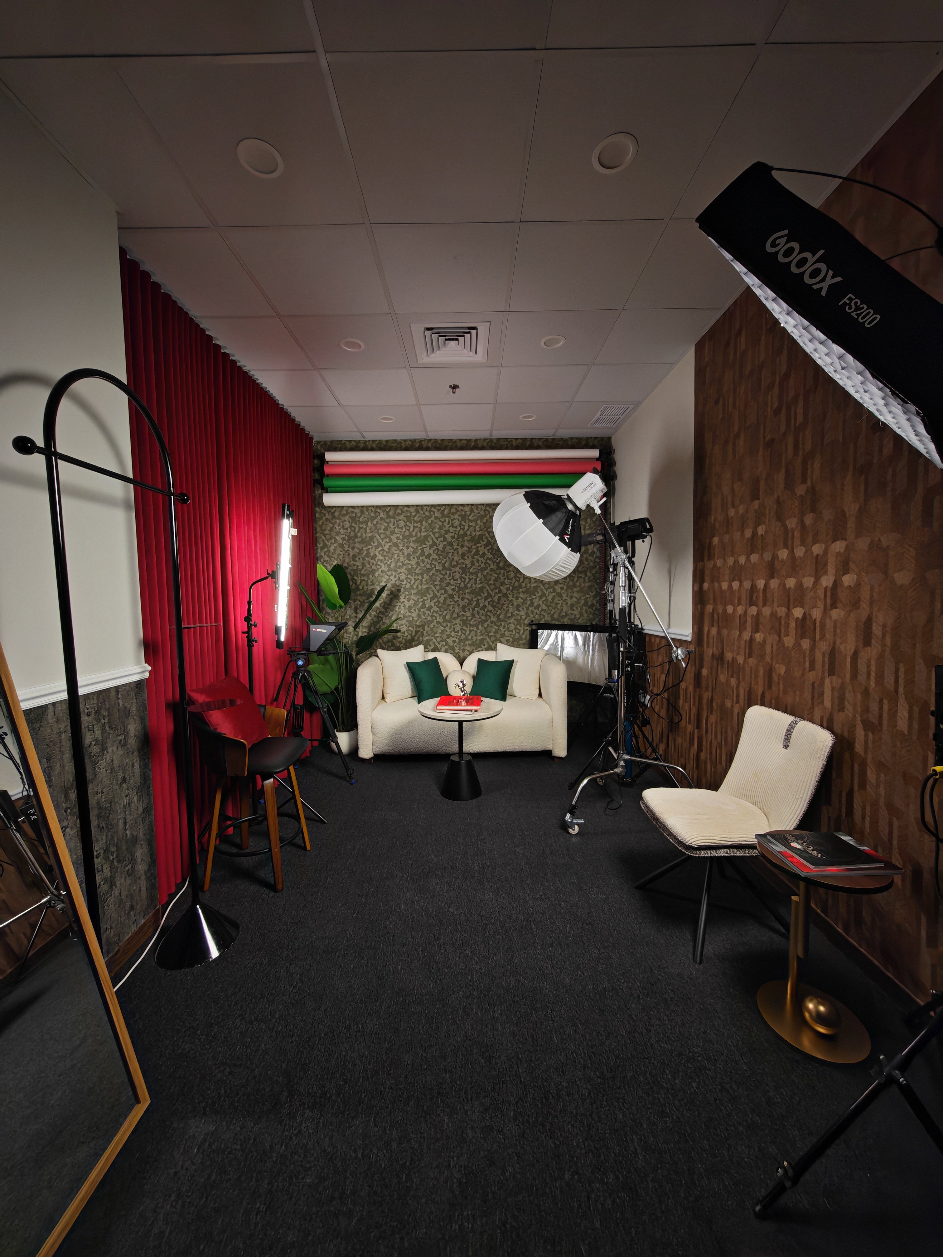 STUDIO SPACE